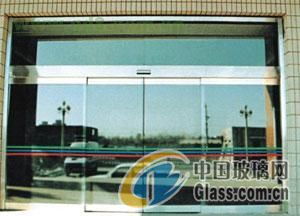 厦门杏林晨光玻璃加工厂 专业定制防爆玻璃、移门玻璃与蒙砂玻璃，服务厦门市仙岳小学