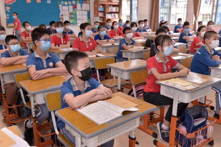 年段的颜色 让童真为防疫添一抹暖意